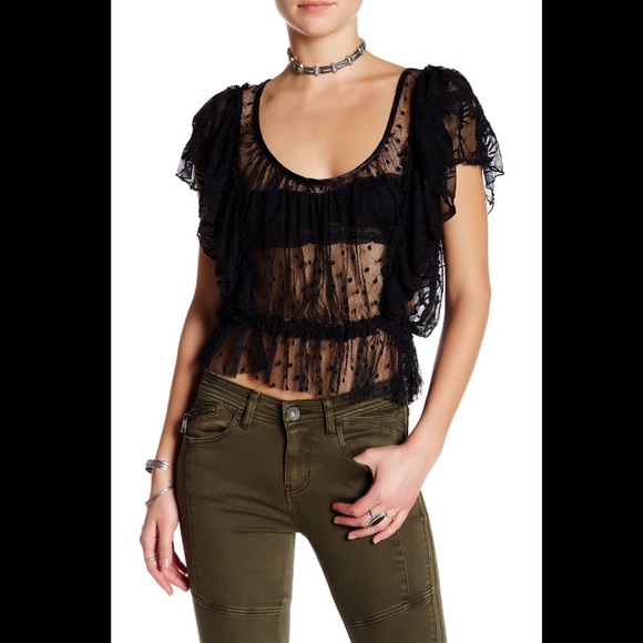 FREE PEOPLE ‘Sweet Surprise’ Lace Crop Top XS - Picture 2 of 8
